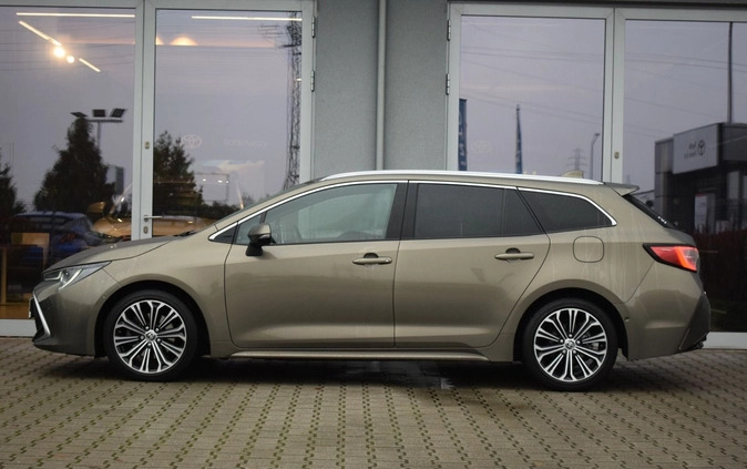 Toyota Corolla cena 139900 przebieg: 23932, rok produkcji 2022 z Zielonka małe 379